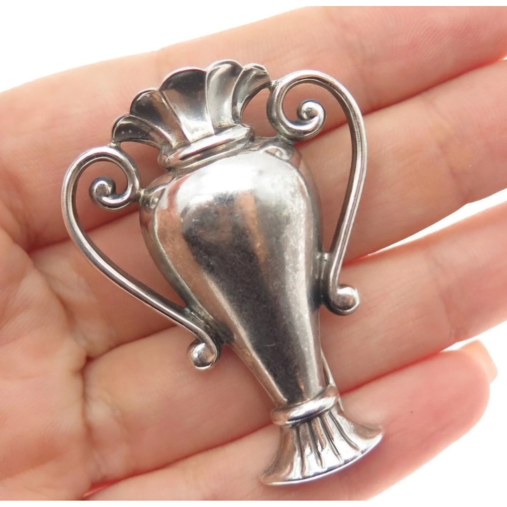 Monet Sterling Silver 12g Antique Art Deco Vase Collar Lapel Pin Tussy Mussy